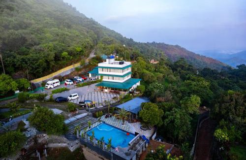 Vagamon Hotel | Treehouse Tabor Hills Resort Vagamon