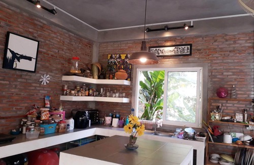 Siem Reap Villa | Treetop Bungalows with kitchen in local village with free bikes 2km to Pub St