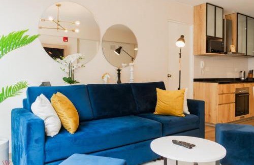 Santiago de Surco Apartment | Trendy 1BR Poolside Terrace