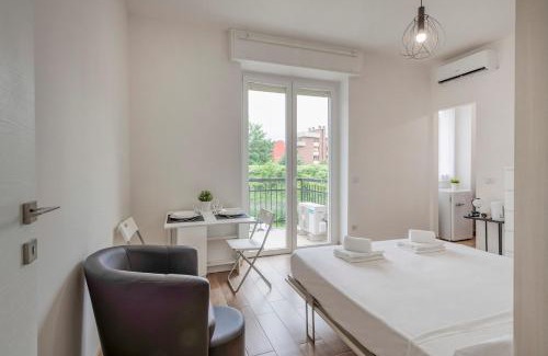 Dergano Apartment | Trevi 4 - The White Studio - B Home