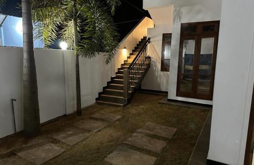 Trincomalee Hotel | Trinco Waves