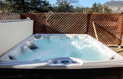 Estes Park Cabin | Triple R Cottages: 1 3 Bedroom Cabin