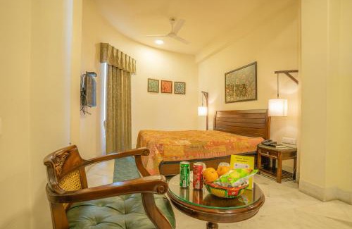 Udaipur City Centre Hotel | Tripli Hotels Shambhu Villas