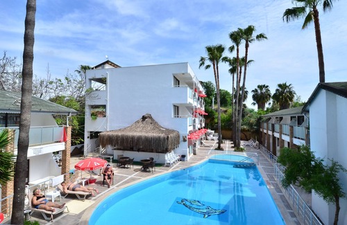 Bahtılı Apartment | Tropic Beach Club Side