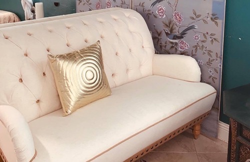 Hallandale Beach Cottage | ☀️Tropical Pool&Water🌸Garden KingBed o 2 twins Best Sunset, Beach BBQ,Shop,Dine