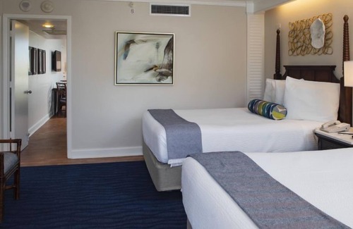 St. Pete Beach Hotel | Tropical View Villa 2BR With Balcony 4 Queen Beds at Island Grand at TradeWinds