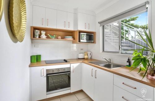 Parramatta Park Apartment | Tropicana Pineapple