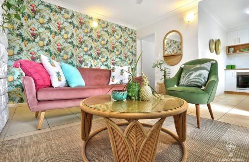 Parramatta Park Apartment | Tropicana Pineapple