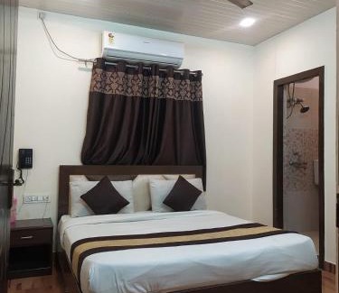 Mayapur Hotel | TRPOTELS Sudarsan