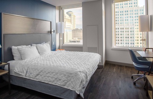 Downtown West Hotel | Tru By Hilton St. Louis Downtown