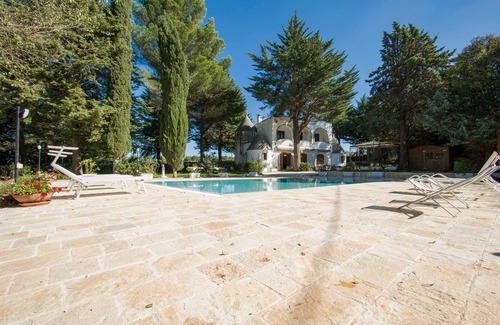 Locorotondo Villa | Trulli Serralta