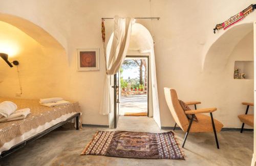 Ostuni House | Trullo with Pool