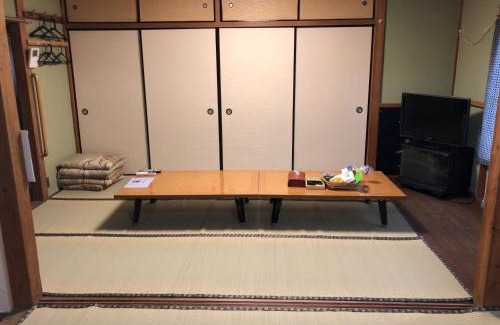 Tanabe House | TSUKASA HOUSE English OK Kumano Kodo Experienced Lodge Within walking distance from station 無料駐車場あり