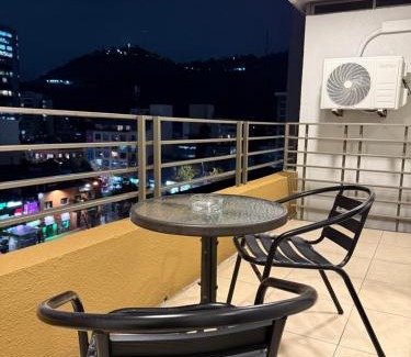 Yerbas Buenas Apartment | Turístico y familiar cercano al Costanera Centre