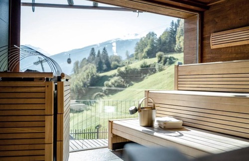 Bad Hofgastein House | Turmsuite L ab 7.nächte - Das Goldberg, Hotel