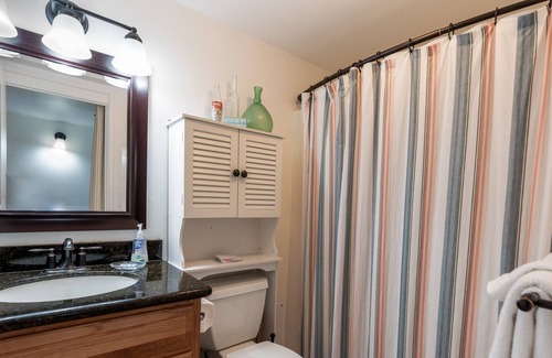 Kahuku Apartment | Turtle Bay West Studio With Loft 1 Bedroom Apts by Redawning