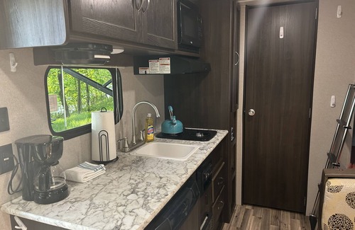 Frazee House | Turtle Shores on Wymer Lake!