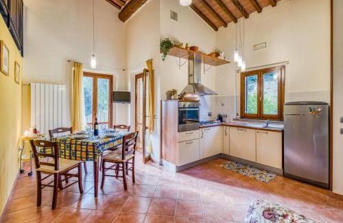 Radicondoli Apartment | Tuscan Sun With Shared Pool - Happy Rentals