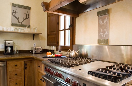 Glen Ellen Villa | Tuscan Wine Country Villa