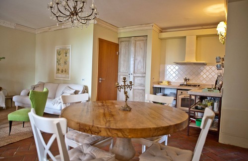 Volterra Apartment | TUSCANY FOREVER RESIDENCE VILLA FAMIGLIA GROUND FLOOR APARTMENT no.6