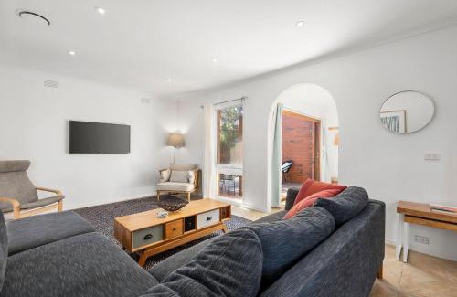 Point Lonsdale House | Tussock Sands