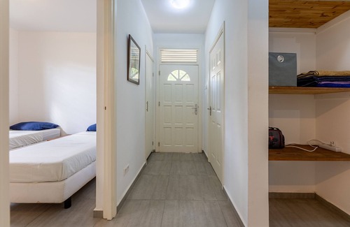 Willemstad Apartment | Twee Kamer Hoekappartement op de Begane Grond in het Cocobana Resort