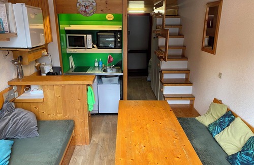 Arc-1800 Apartment | TWO BED APARTMENT IN ARCS 1800 - SKI IN/SKI OUT SLEEPS UP TO SEVEN