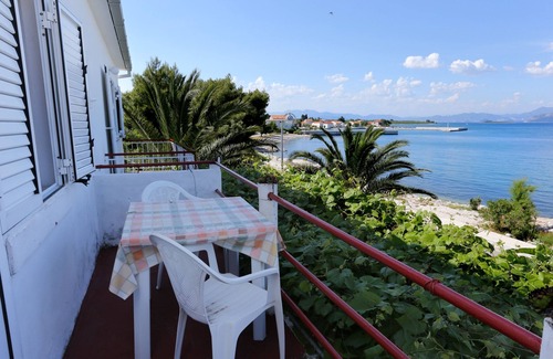 Drace Apartment | Two bedroom apartment near beach Drače, Pelješac (A-10130-a)