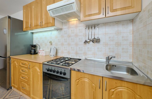 Cunski Apartment | Two bedroom apartment with terrace and sea view Ćunski, Lošinj (A-7867-a)