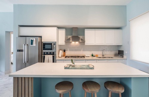 Las Terrenas Apartment | Two-bedroom apt With Pool View bbq in Lake View