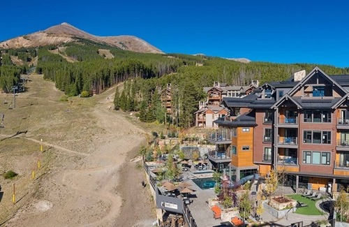 Peak 8 Resort | Two-Bedroom Colorado on Peak 8