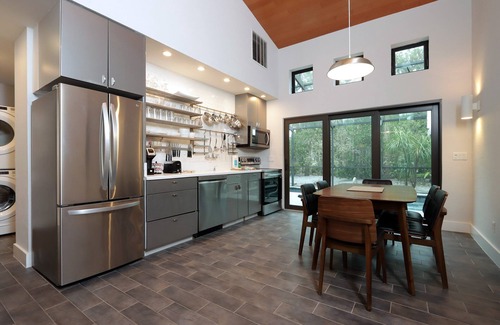 Captiva Condo | Two Bedroom Duplex, Located Only 7 Houses Away from The Gulf of Mexico! Bay Breeze