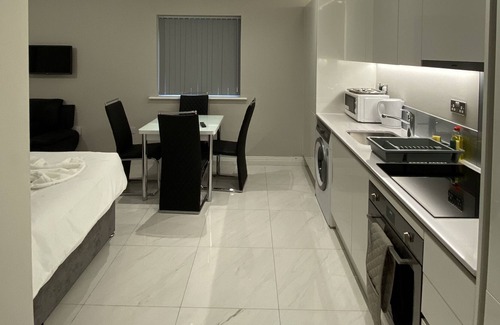 High Wycombe Apartment | Two Bedroom Serviced Apartment