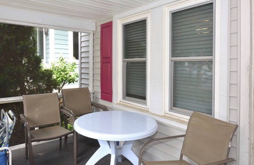 South Rehoboth House | Two Blocks from the Beach Pet Friendly 4BR Parking