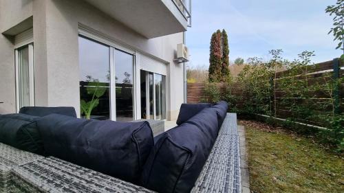 Zagreb House | Two Forrest-Hugging Townhomes