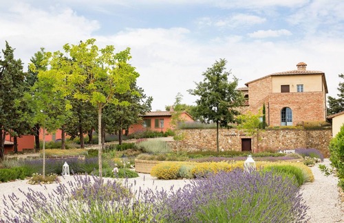 Trequanda Apartment | Two-story Luxury in Siena Resort at Sky