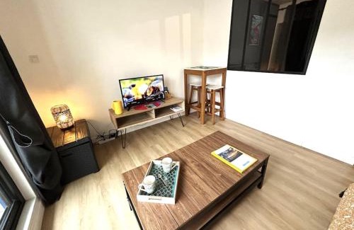 Saint-Denis Apartment | Ty Cosy - T2 proche du centre de St-Denis