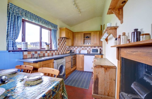 Llanfaglan Cottage | Ty Eiddew
