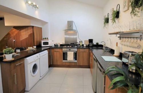 Plasnewydd Apartment | Ty Glas Mews by Property Promise