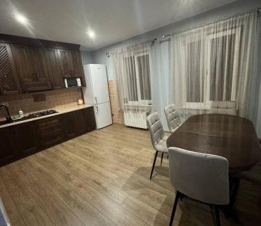 Truskavets Hotel | U Zubrytskyh