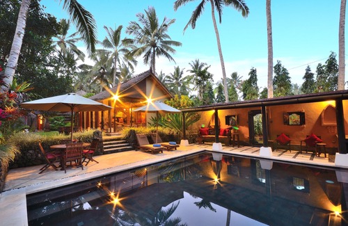 Melayang Villa | UBUD HONEYMOON VILLA With Private Pool | Honeymooner's Romance in the Ricefields