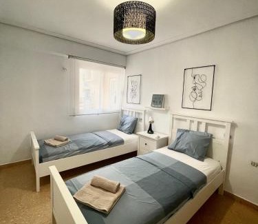 Port de Sagunt Apartment | UIM Mediterraneo Isabel 10 Wifi