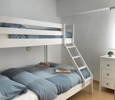 Port de Sagunt Apartment | UIM Mediterraneo Isabel 10 Wifi