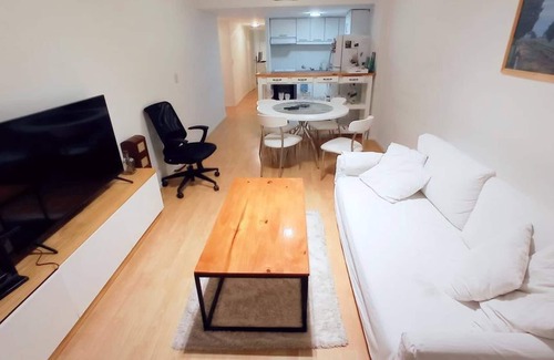 Villa Crespo Apartment | Ultimate Luxury 2-bedroom Retreat With Balconies and Amenities
