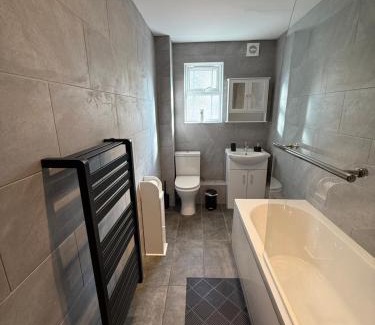 Bristol Apartment | Ultra-Modern Totterdown Haven