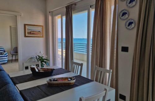 Savona Apartment | Un affaccio sul mare