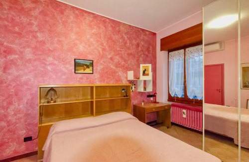 Crescenzago Apartment | Un insospettabile angolo verde in città