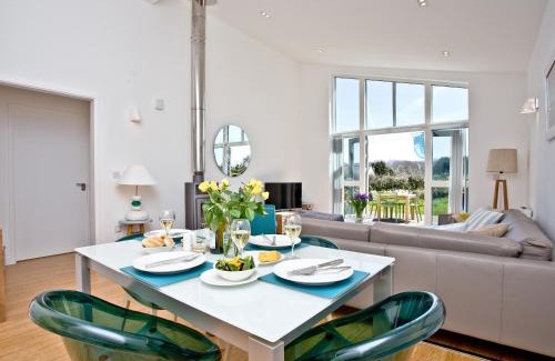 Carbis Bay House | Una Argentum 60