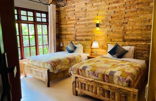 Arusha Hotel | Under The Shade Safari Lodge