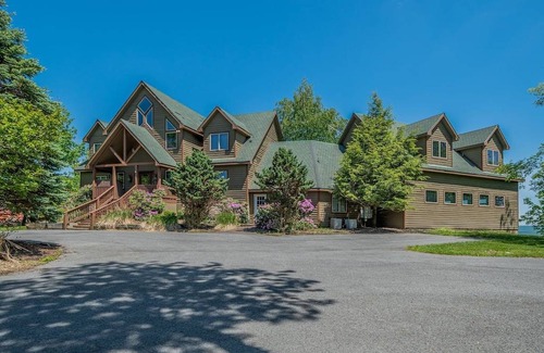 Mountainside House | Under the Stars: Private Indoor & Outdoor Pools, 2 Hot Tubs, & BIG Lake Views